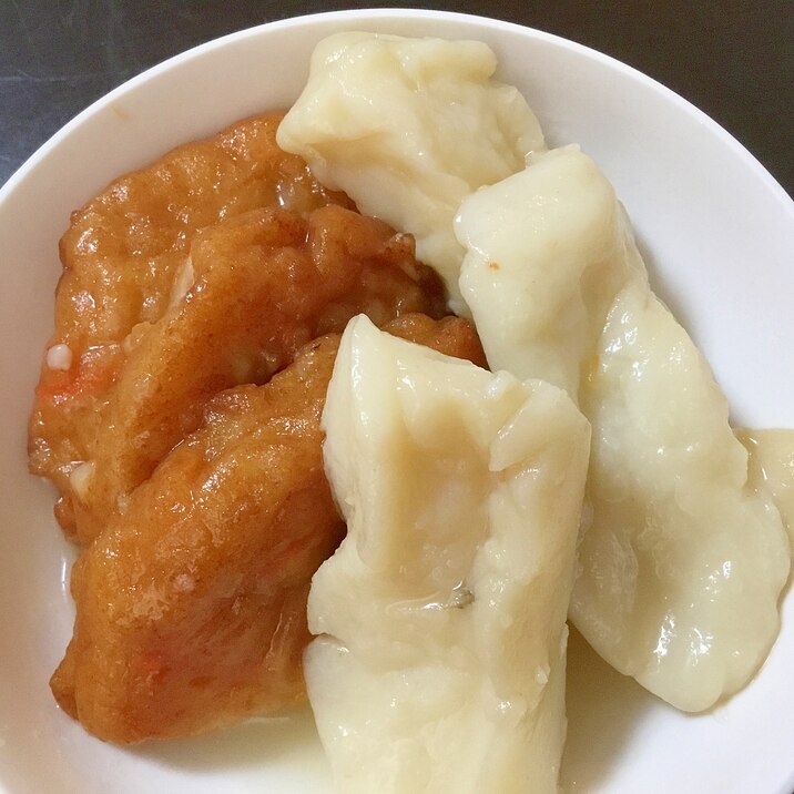 白だしで玉ねぎ揚げとはんぺんの煮物